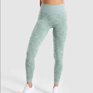 Gymshark Camo Seamless Leggings Sage Green XS New